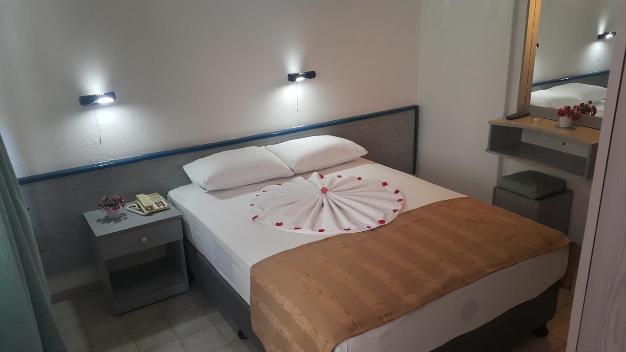 Hotel Midi Аланя Екстериор снимка